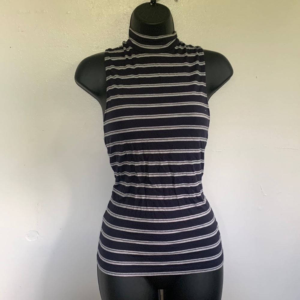 Mock turtleneck sleeveless top